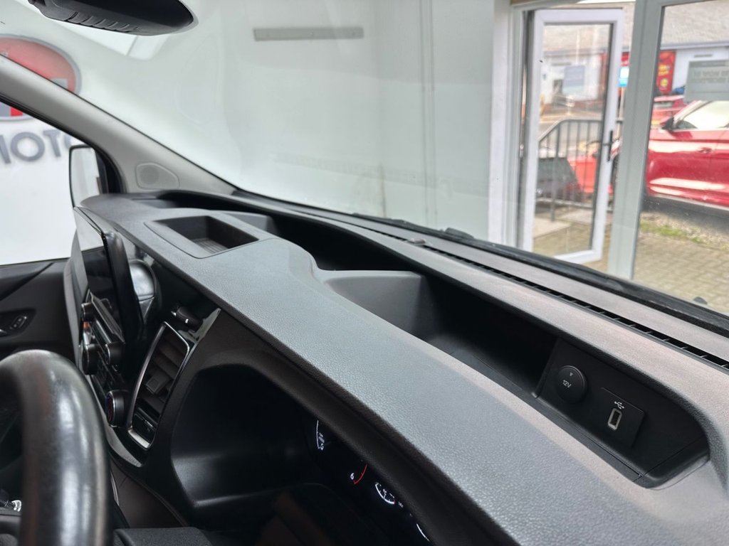 Used Ford Transit Custom 2019 for sale - 76883737: Photo 25