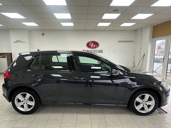 Used Volkswagen Golf 2016 for sale - 78880234: Photo