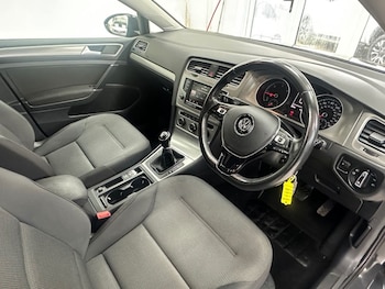 Used Volkswagen Golf 2016 for sale - 78880234: Photo