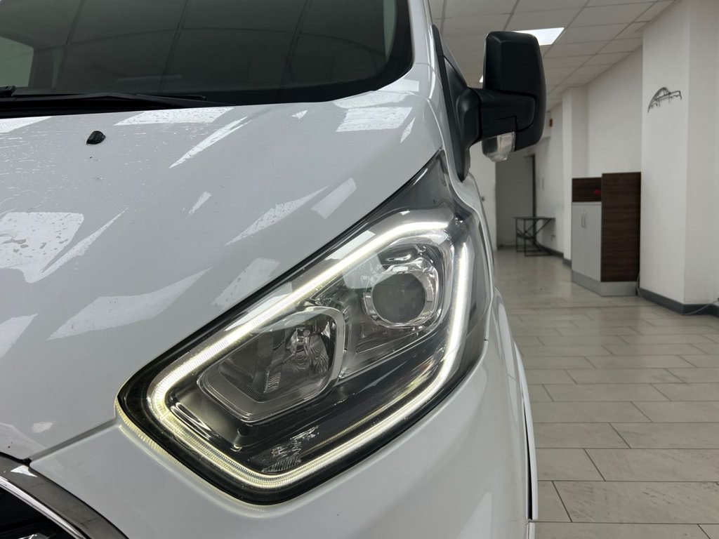 Used Ford Tourneo Custom 2019 for sale - 76941542: Photo 17
