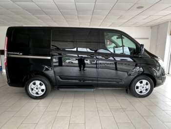 Used Ford Tourneo Custom 2017 for sale - 74542587: Photo