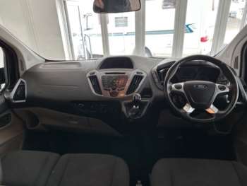 Used Ford Tourneo Custom 2017 for sale - 74542587: Photo