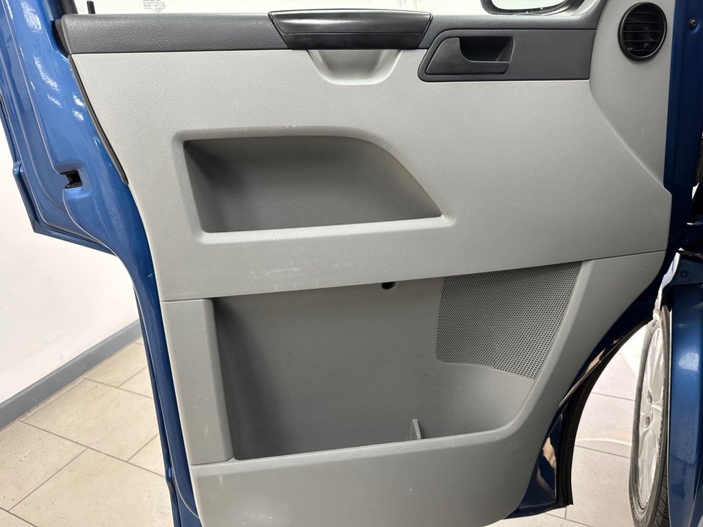 Used Volkswagen Transporter 2014 for sale - 76454221: Photo 26