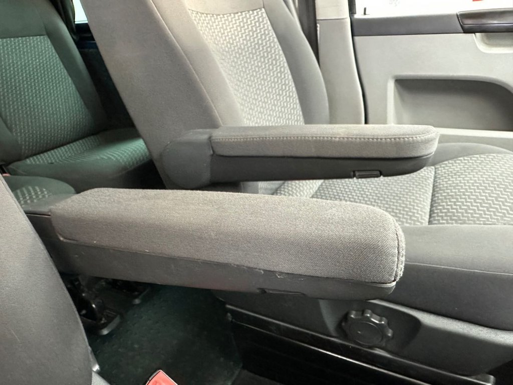 Used Volkswagen Transporter 2014 for sale - 76454221: Photo 36