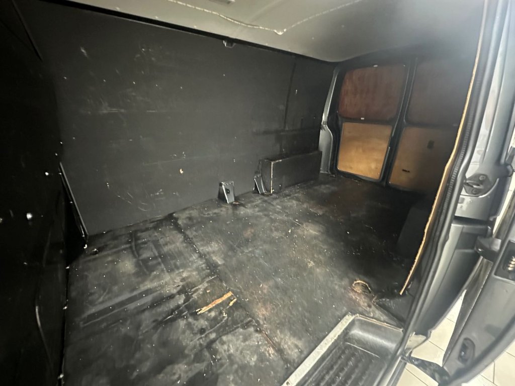 Used Volkswagen Transporter 2021 for sale - 77642198: Photo 14