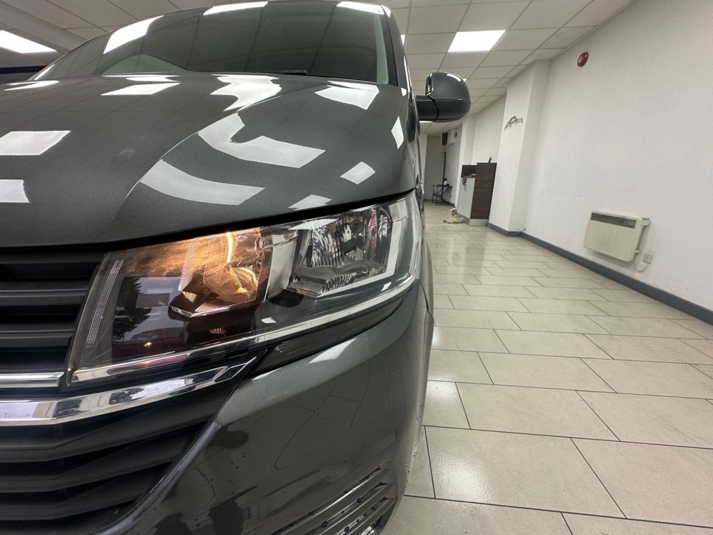 Used Volkswagen Transporter 2021 for sale - 77642198: Photo 16