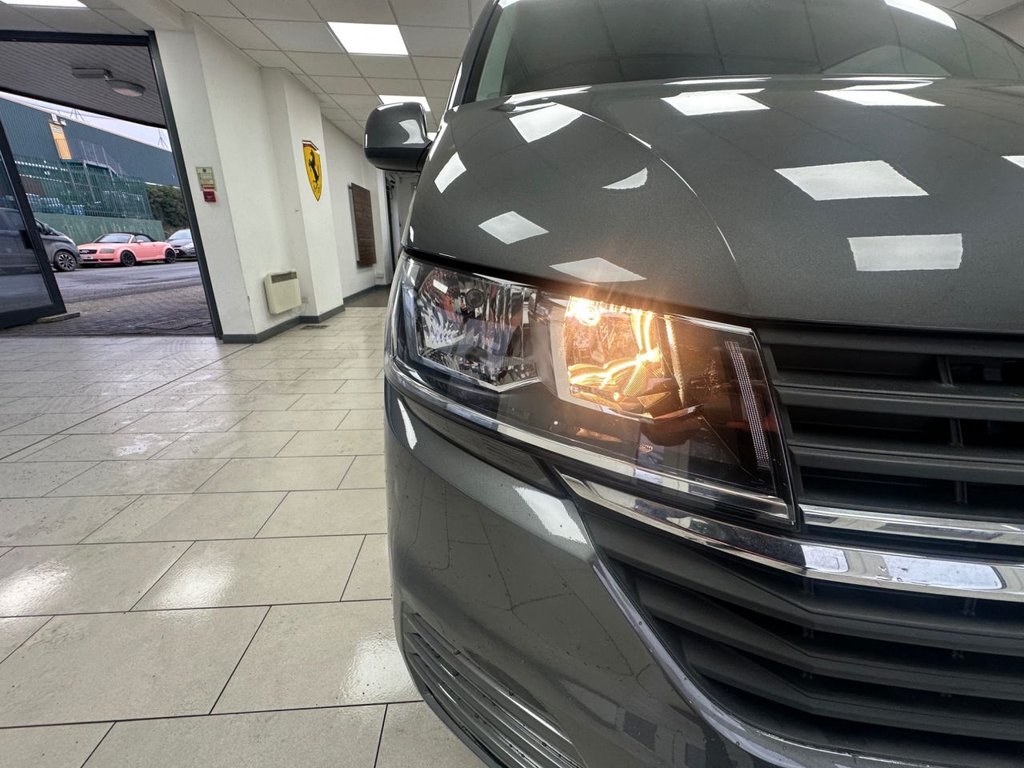 Used Volkswagen Transporter 2021 for sale - 77642198: Photo 19