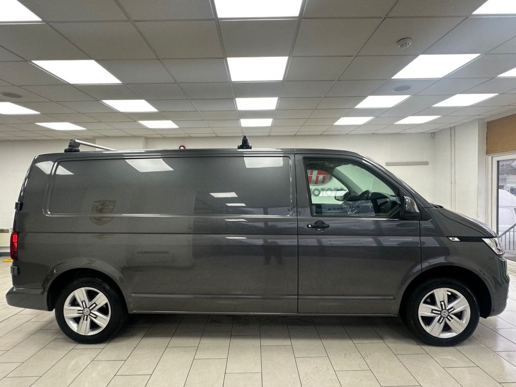Used Volkswagen Transporter 2021 for sale - 77642198: Photo 3