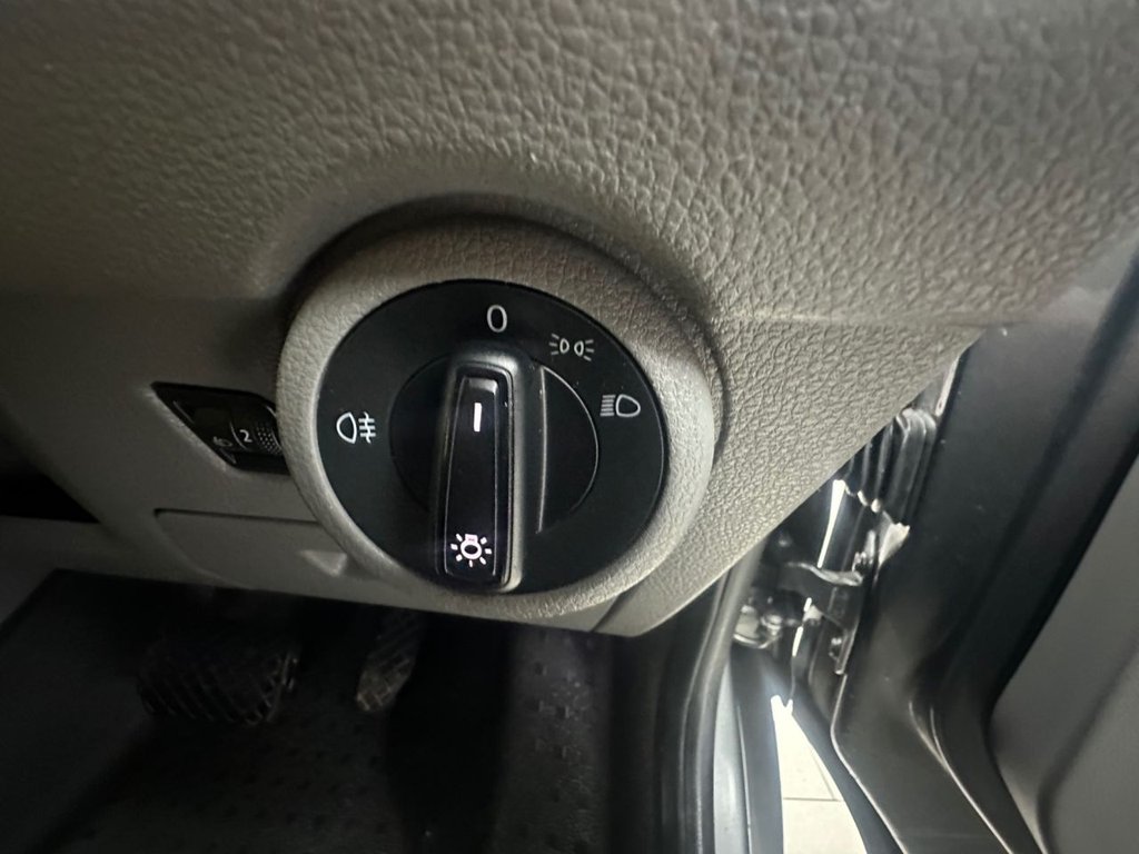 Used Volkswagen Transporter 2021 for sale - 77642198: Photo 31