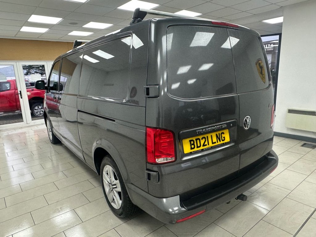 Used Volkswagen Transporter 2021 for sale - 77642198: Photo 5
