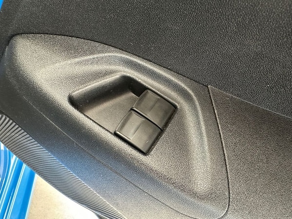 Used Peugeot 108 2016 for sale - 76266912: Photo 35