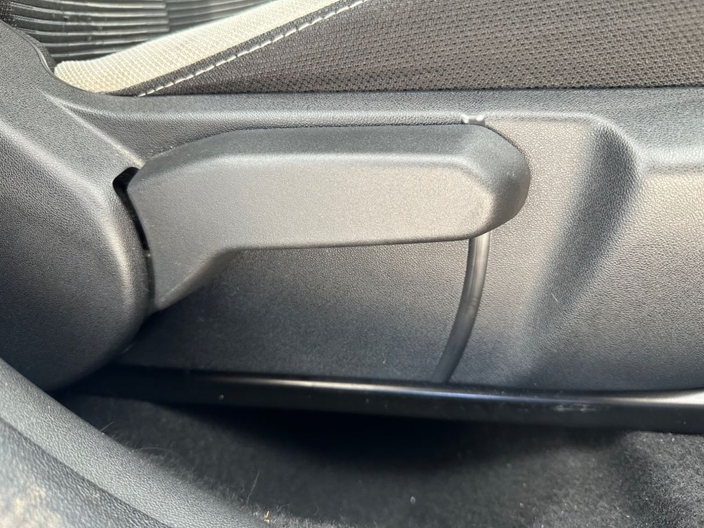 Used Peugeot 108 2016 for sale - 76266912: Photo 37