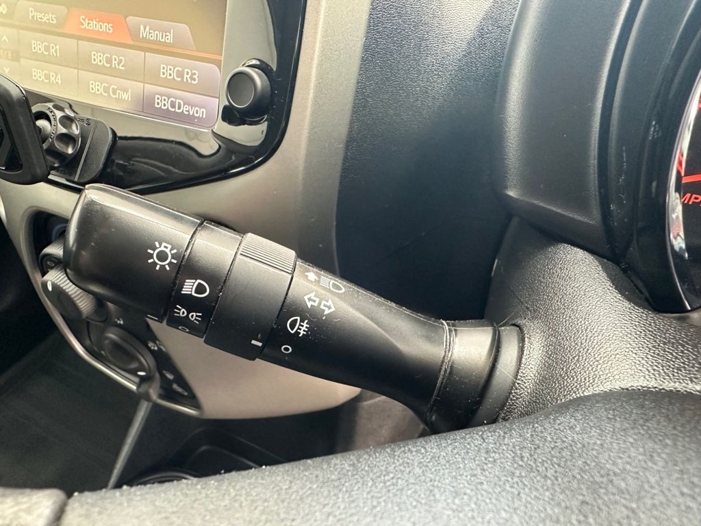 Used Peugeot 108 2016 for sale - 76266912: Photo 40