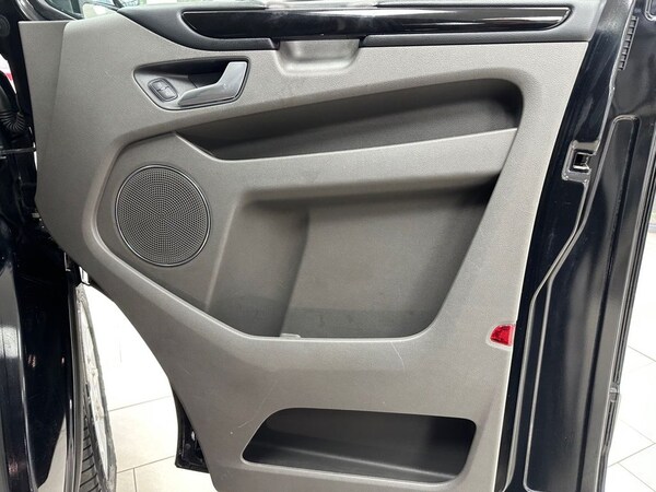 Used Ford Tourneo Custom 2020 for sale - 76297199: Photo 34