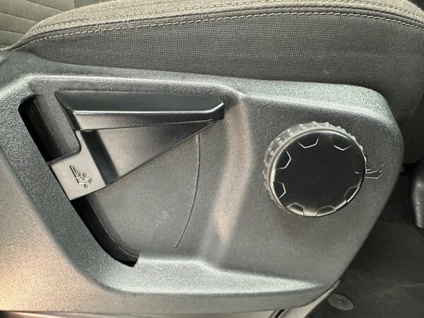 Used Ford Tourneo Custom 2020 for sale - 76297199: Photo 41