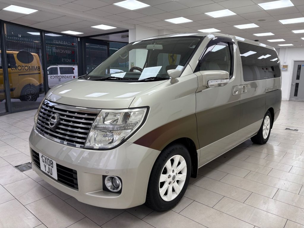 Used Nissan Elgrand 2021 for sale - 77369026: Photo 14