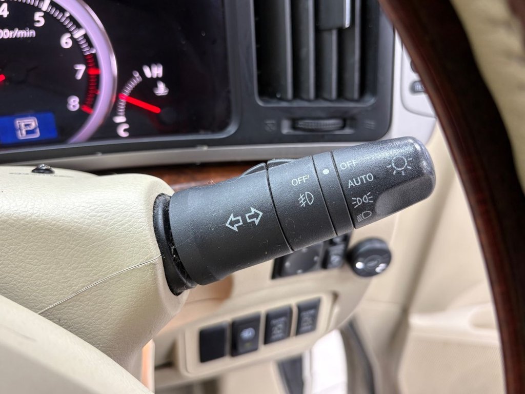 Used Nissan Elgrand 2021 for sale - 77369026: Photo 25