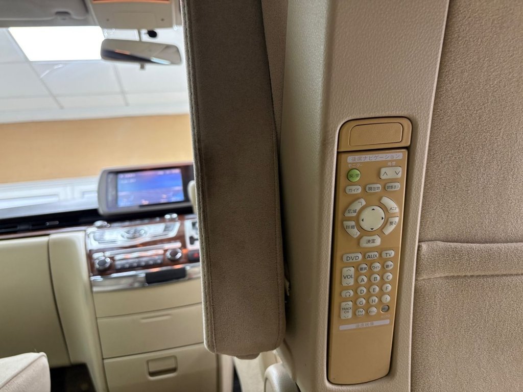 Used Nissan Elgrand 2021 for sale - 77369026: Photo 50