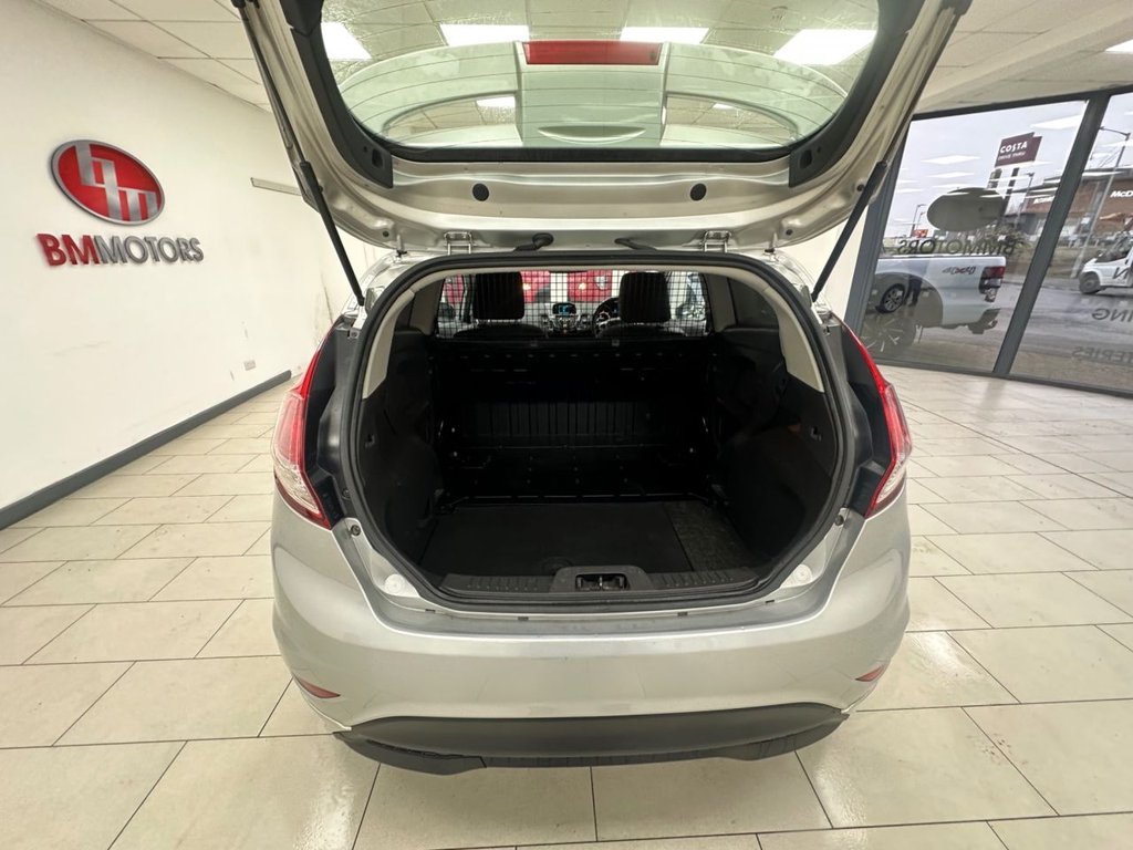 Used Ford Fiesta 2016 for sale - 77621060: Photo 15