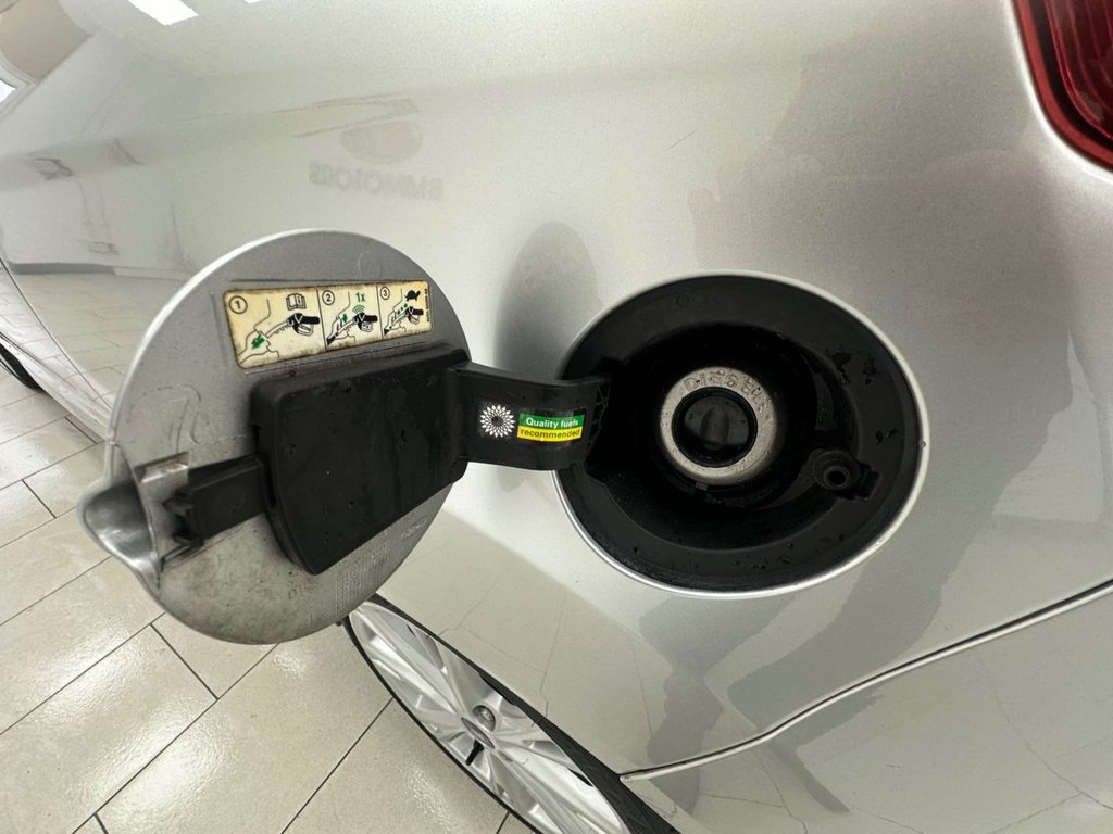 Used Ford Fiesta 2016 for sale - 77621060: Photo 25