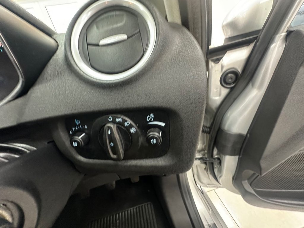 Used Ford Fiesta 2016 for sale - 77621060: Photo 32