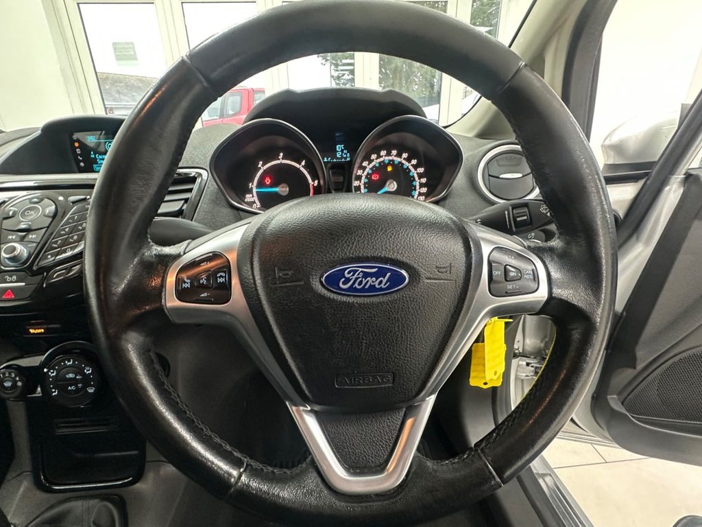 Used Ford Fiesta 2016 for sale - 77621060: Photo 38
