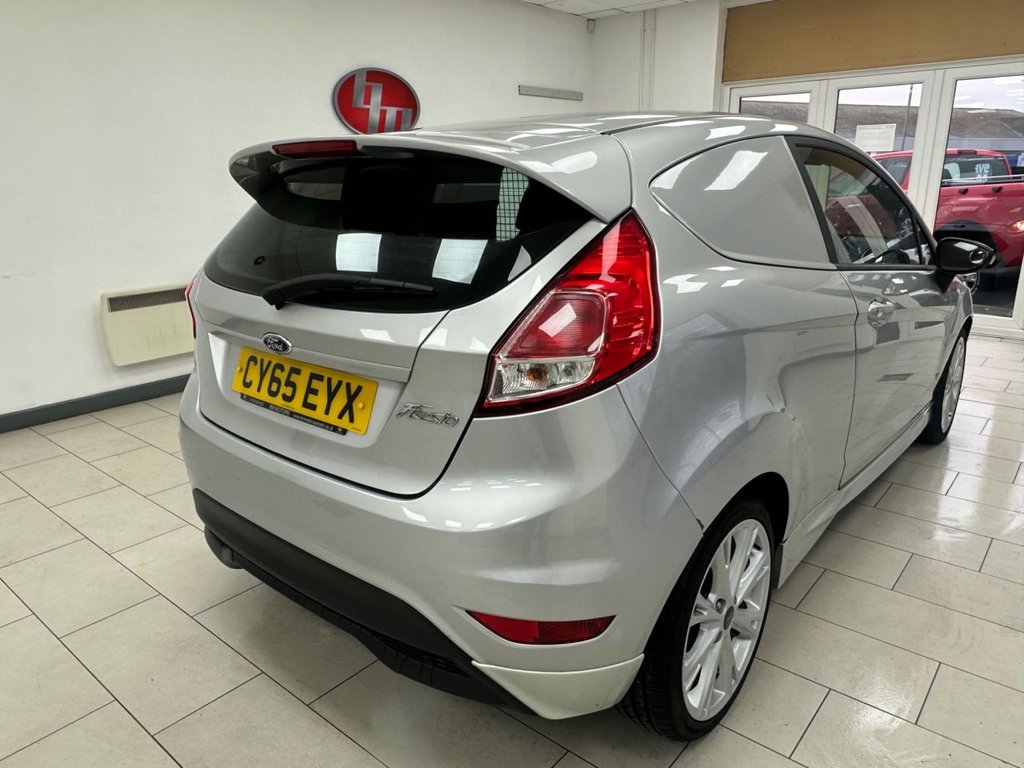 Used Ford Fiesta 2016 for sale - 77621060: Photo 6