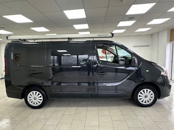 Used Vauxhall Vivaro 2018 for sale - 77879724: Photo