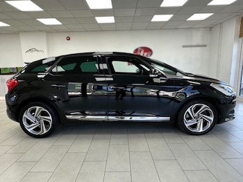 Used DS Automobiles DS 5 2016 for sale - 76056708: Photo