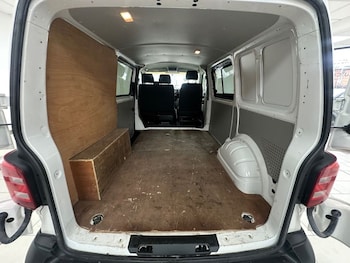 Used Volkswagen Transporter 2019 for sale - 78413911: Photo