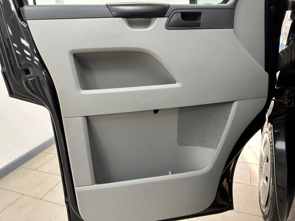 Used Volkswagen Transporter 2013 for sale - 76454217: Photo 23