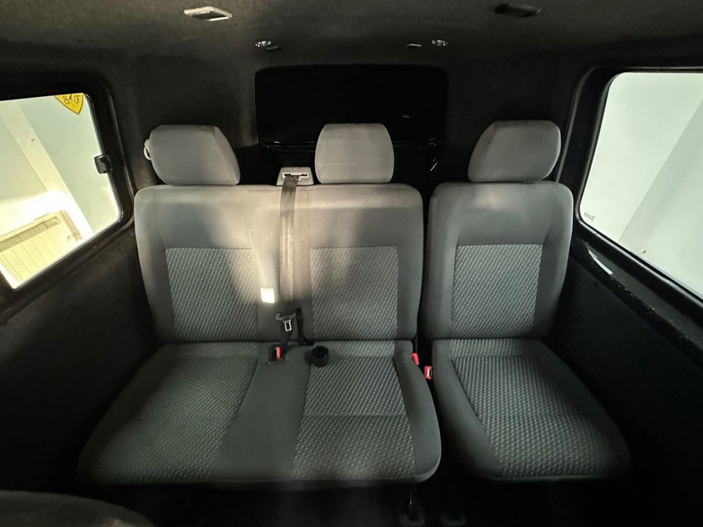 Used Volkswagen Transporter 2013 for sale - 76454217: Photo 30