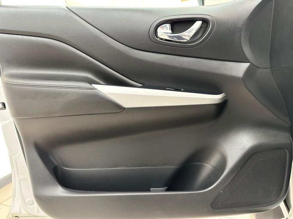 Used Nissan Navara 2018 for sale - 76395781: Photo 27