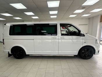 Used Volkswagen Transporter Shuttle 2014 for sale - 78180752: Photo