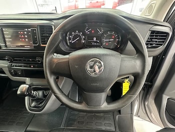 Used Vauxhall Vivaro 2019 for sale - 77880291: Photo