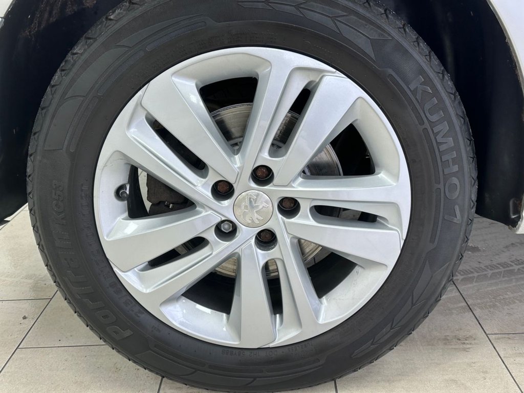 Used Peugeot Traveller 2017 for sale - 77241588: Photo 17