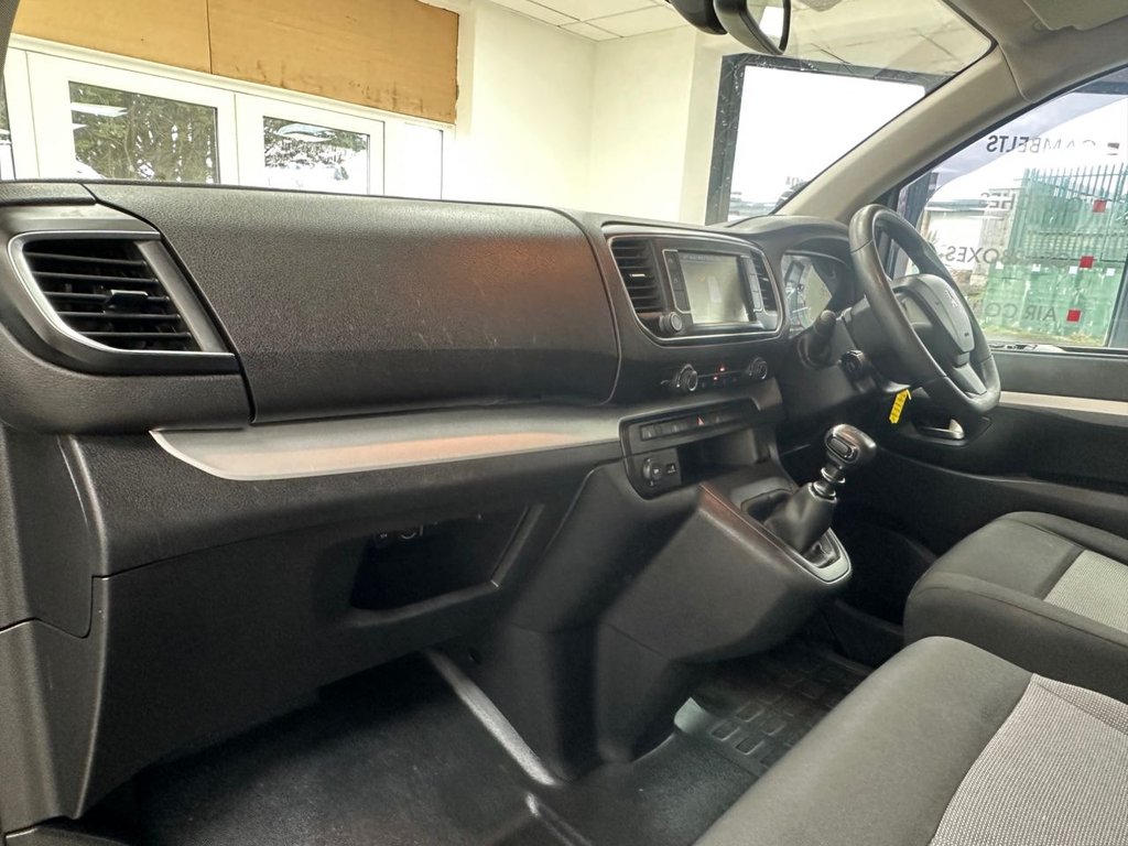 Used Peugeot Traveller 2017 for sale - 77241588: Photo 29