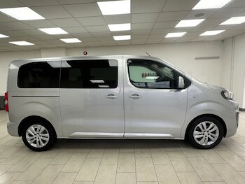 Used Peugeot Traveller 2017 for sale - 77241588: Photo