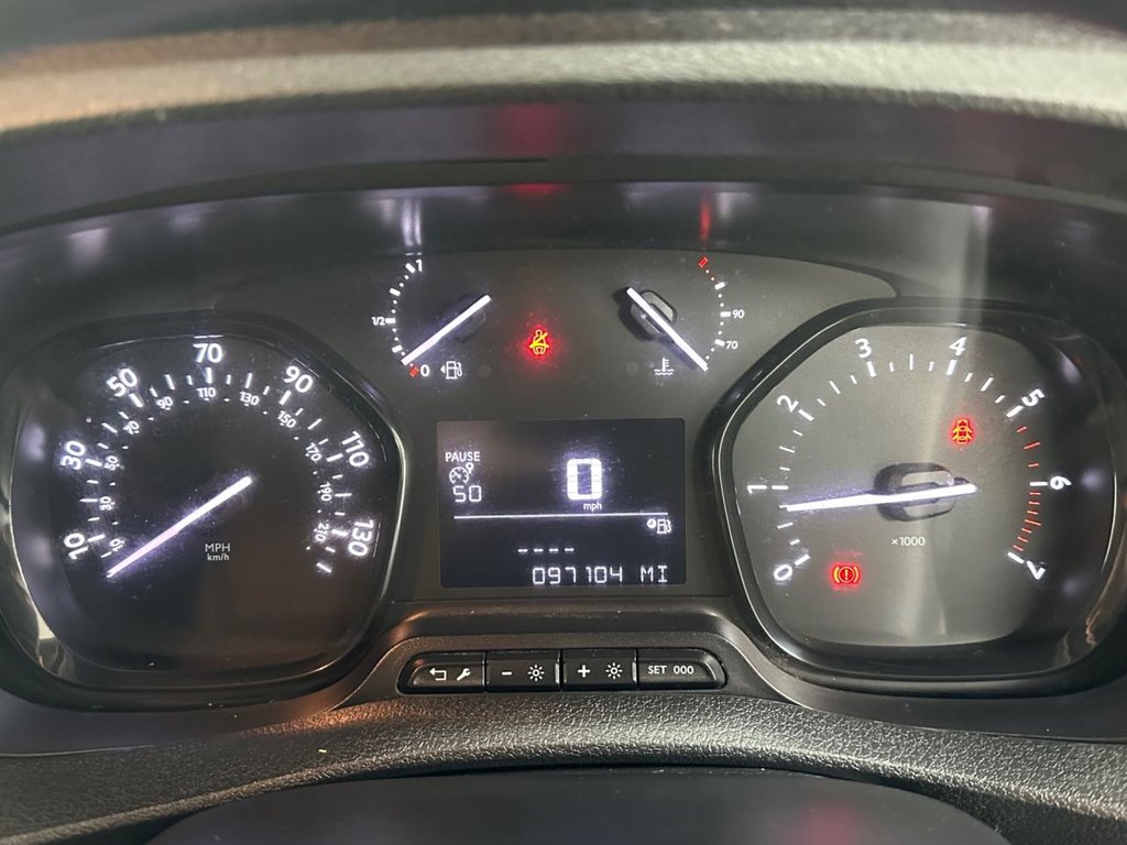 Used Peugeot Traveller 2017 for sale - 77241588: Photo 36