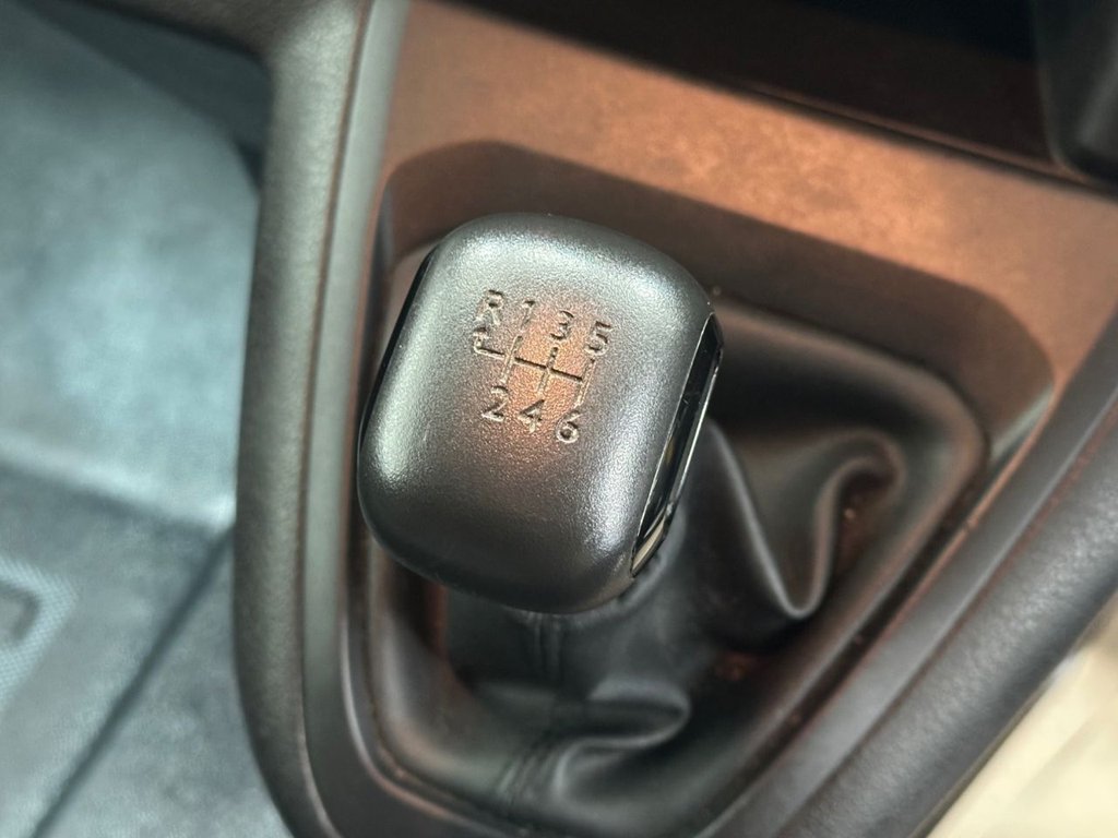 Used Peugeot Traveller 2017 for sale - 77241588: Photo 41