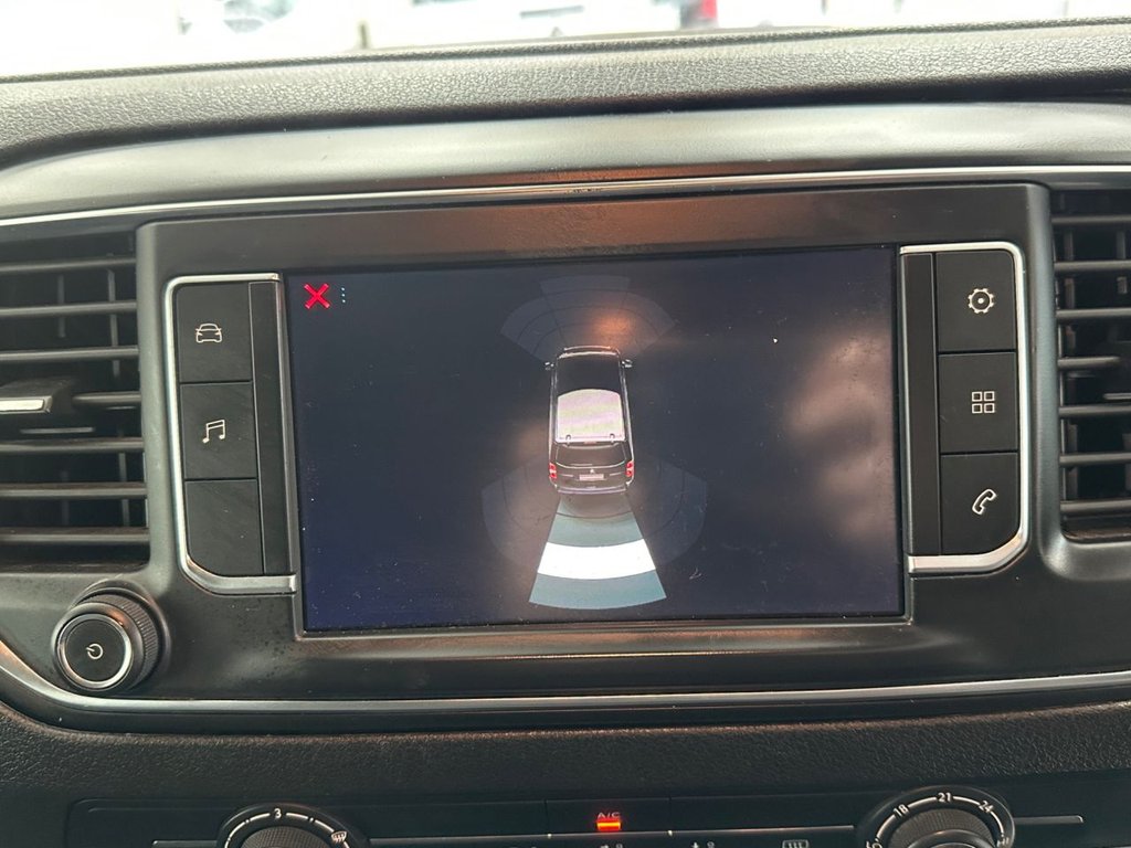 Used Peugeot Traveller 2017 for sale - 77241588: Photo 49