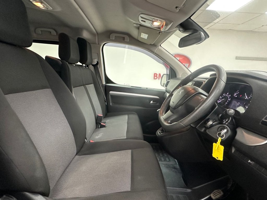 Used Peugeot Traveller 2017 for sale - 77241588: Photo 50