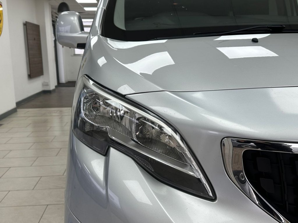 Used Peugeot Traveller 2017 for sale - 77241588: Photo 7