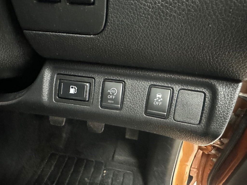 Used Nissan Navara 2020 for sale - 77226838: Photo 23