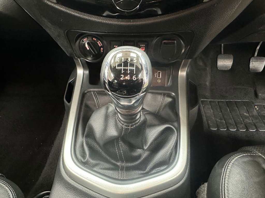 Used Nissan Navara 2020 for sale - 77226838: Photo 35