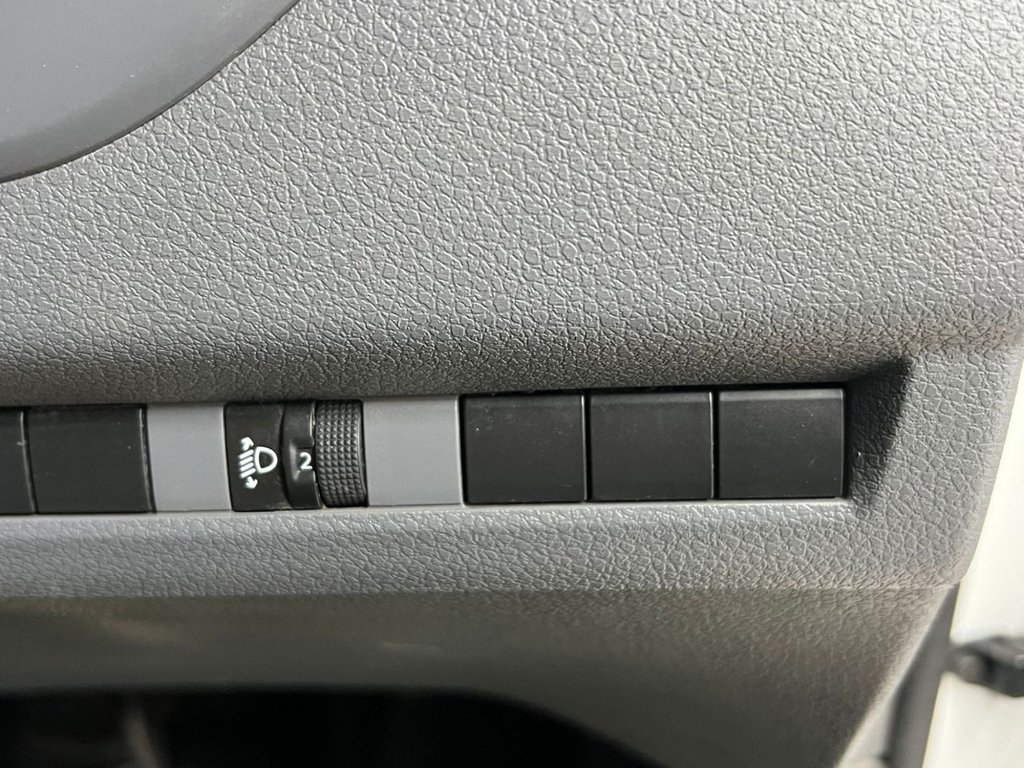 Used Peugeot Expert 2017 for sale - 77313299: Photo 25