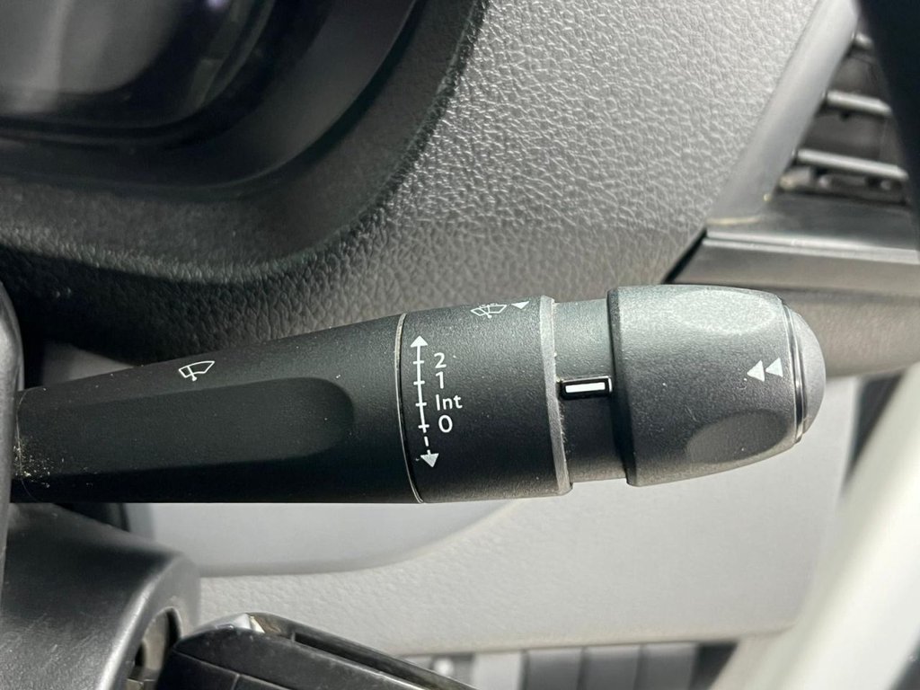 Used Peugeot Expert 2017 for sale - 77313299: Photo 37