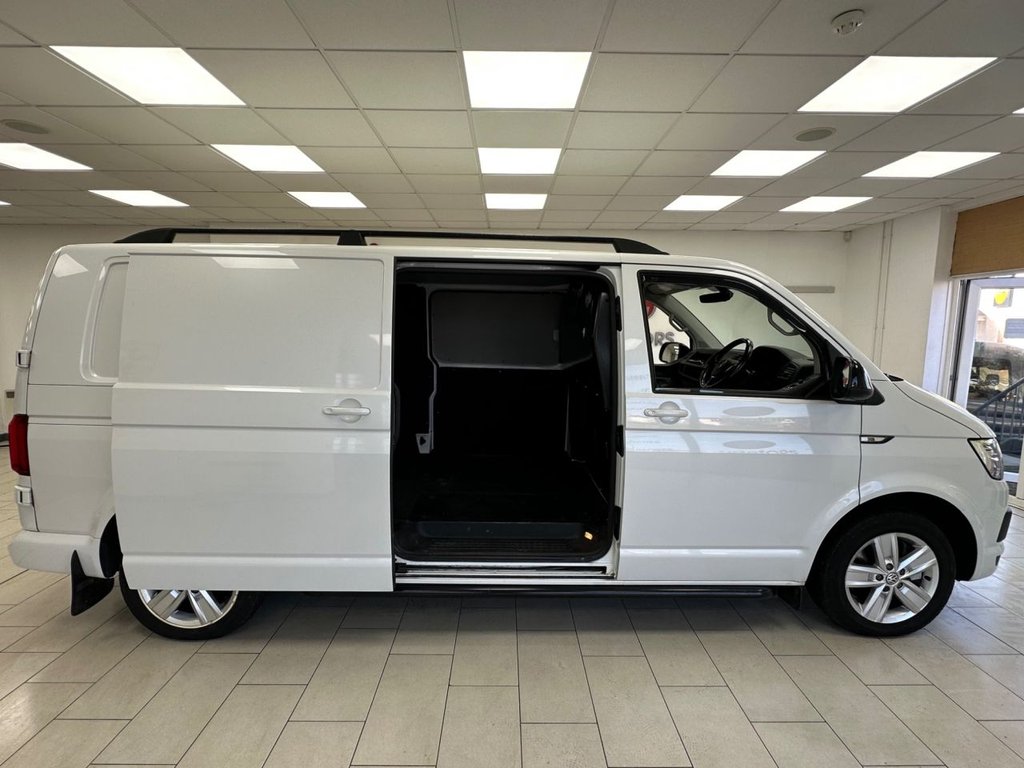 Used Volkswagen Transporter 2017 for sale - 77706193: Photo 11