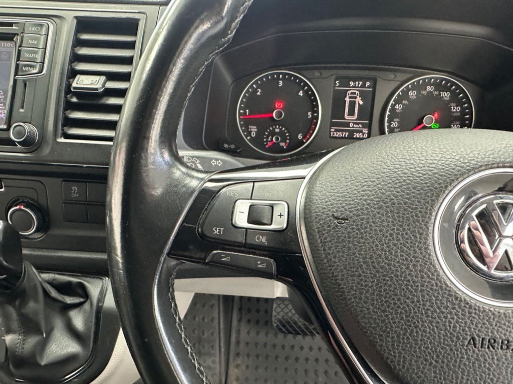 Used Volkswagen Transporter 2017 for sale - 77706193: Photo 30