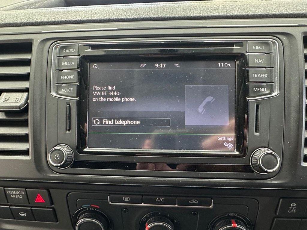 Used Volkswagen Transporter 2017 for sale - 77706193: Photo 42